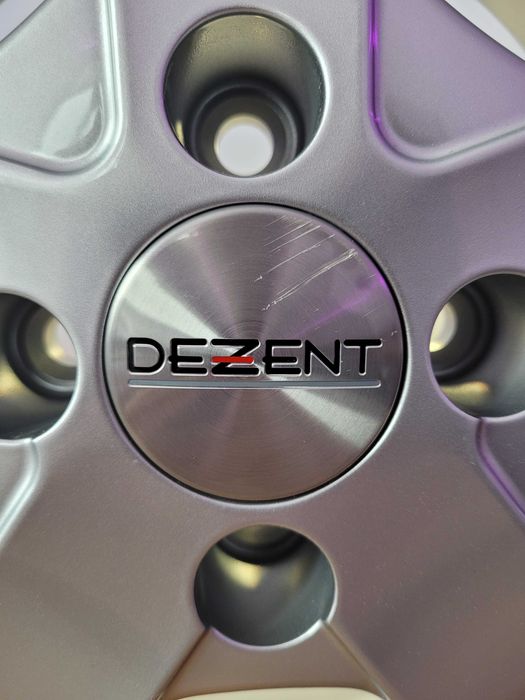 Janta noua Dezent TX R14 5.5×14 4×100 CB:60.1 ET35 Renault Clio Symbol