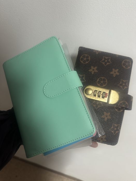 Разное пазлы, светильники, глобус, брелки bts