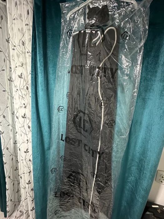 Vând rochie elegantă
