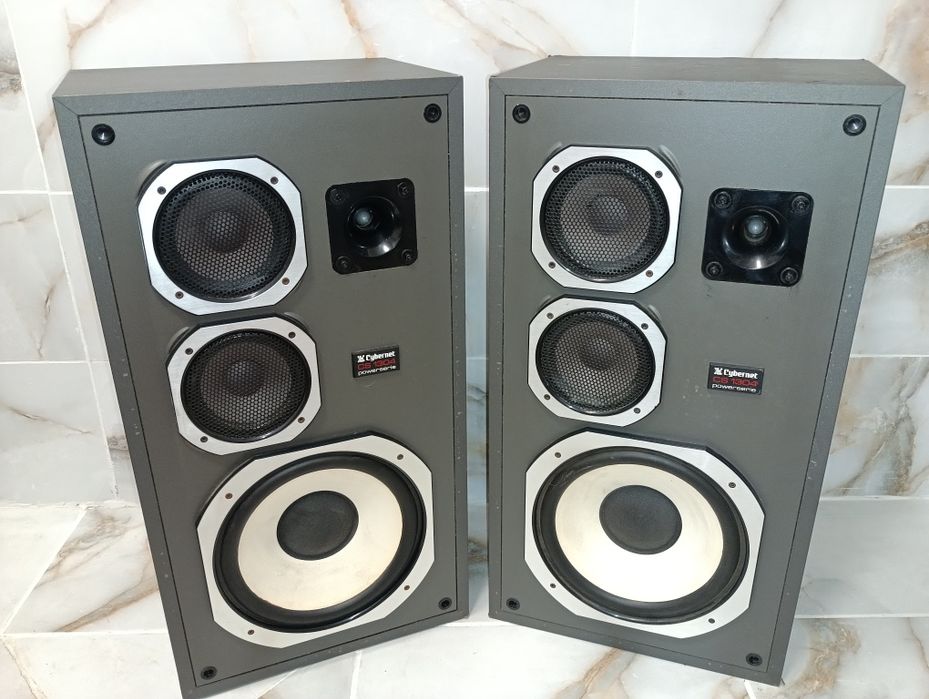 Cybernet тонколони 280 W - 225 лв