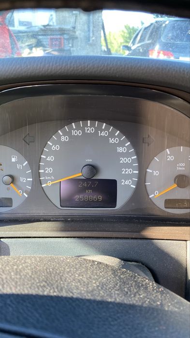 MERCEDES-BENZ E-Class 2000 — imagine 5
