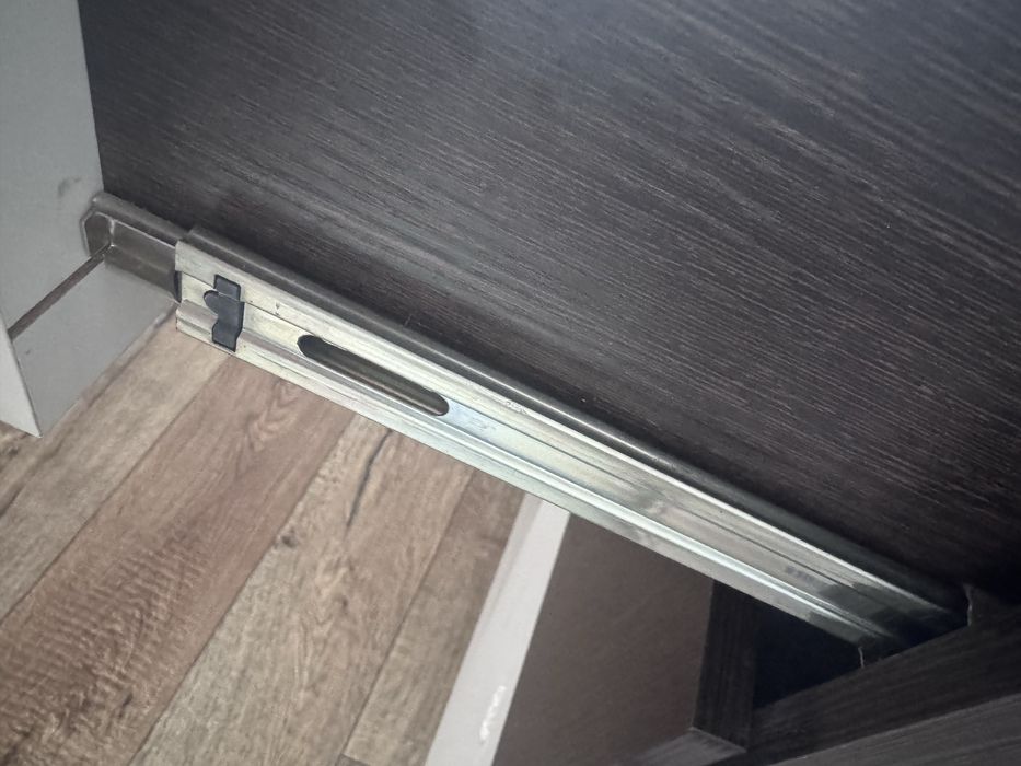 Продам спальный гарнитур + матрас