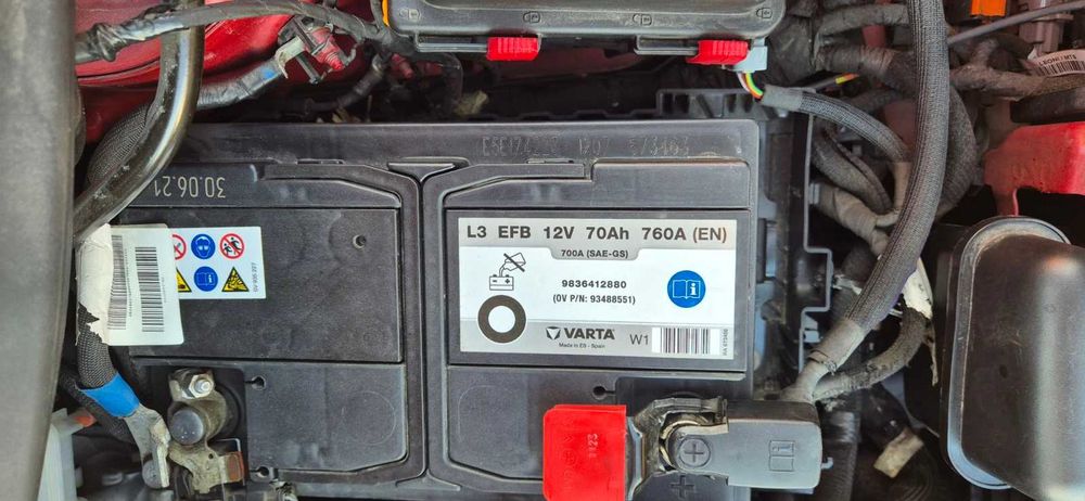 Акумулатор оригинален на Peugeot/Citroen  EFB 12V 70Ah 760A