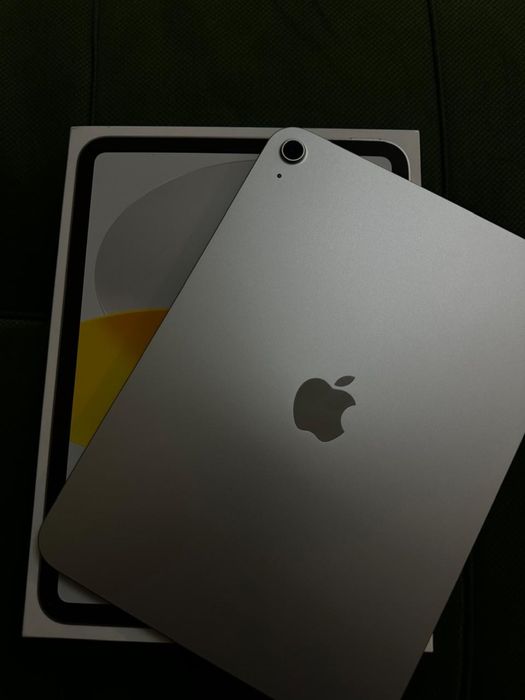 Продам Ipad А16 128 гб