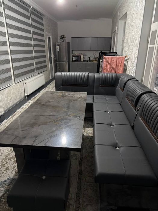 Kuxenniy ugalok sotiladi yangi