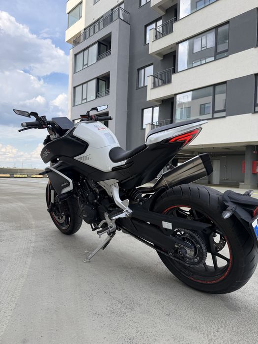 CFMoto 800NK Advanced 8000km