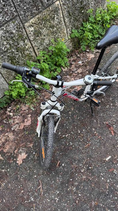 Детски велосипед Specialized Hotrock