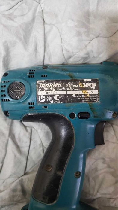 Аккумуляторная дрель-шуруповерт Makita 6337D Оригинальный