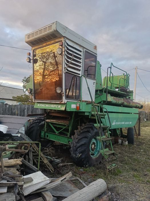 Продам комбайн на разбор
