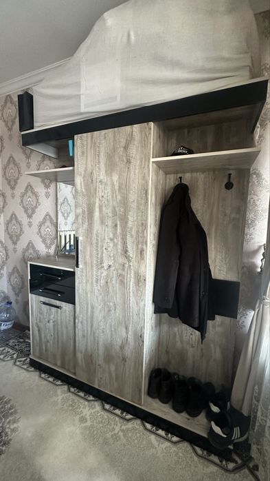 Прихожий мебель состояниеси яхши