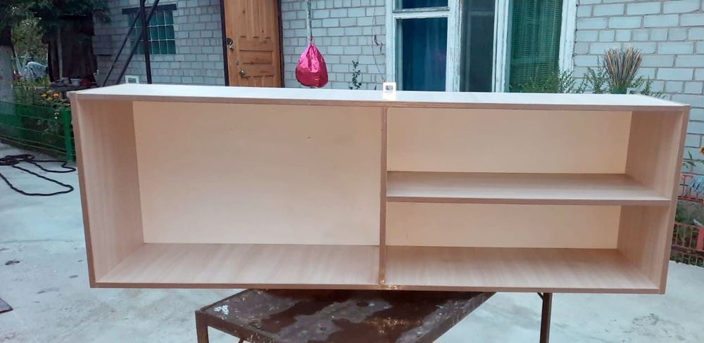 Продам навесные полки