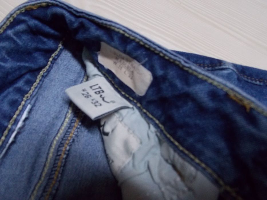 2 чифта дънки - 10лв