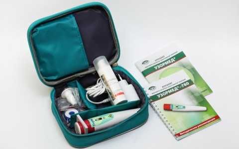 Аппарат магнито-лазерной терапии  Узормед-780