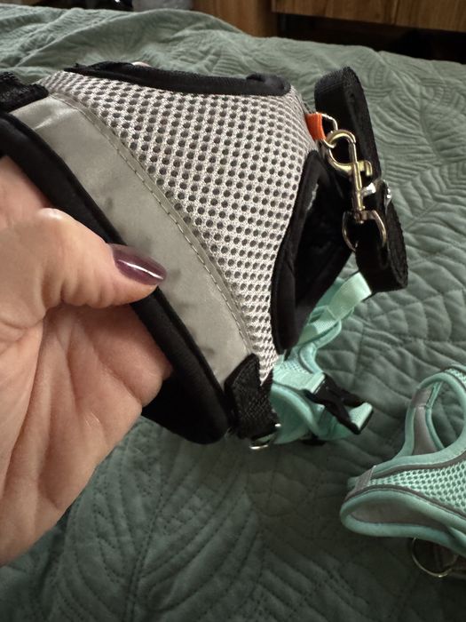 Чисто нови нагръдници за котки или малки кученца