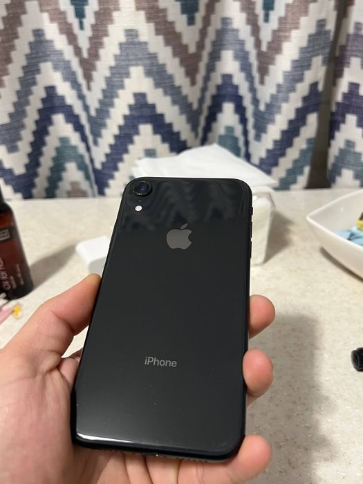 iPhone XR 64gb black
