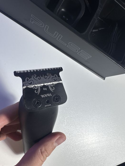 Vând trimmer Rovra Pulse