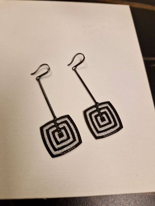 Rebecca обеци нови