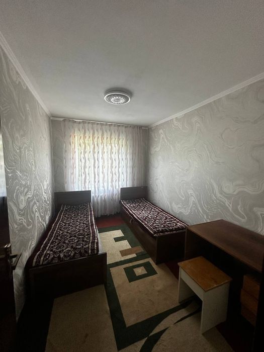 Продаётся 3х комнатный квартира 89дом 63 квартира