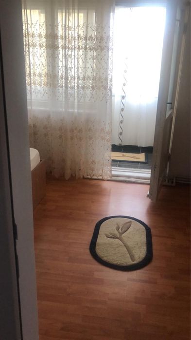 Închiriez apartament 2 camere decomandat, Slobozia, str. Mihai Eminescu