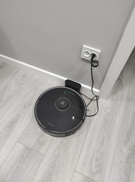 Робот-пылесос Roborock S7 черный