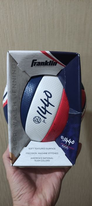Волейбольный мяч от Franklin