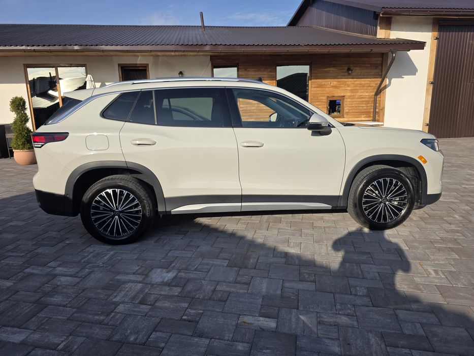 VW Tiguan 2025 2.0 TSI 4Motion DSG | FULL | 360° | ACC | Matrix LED