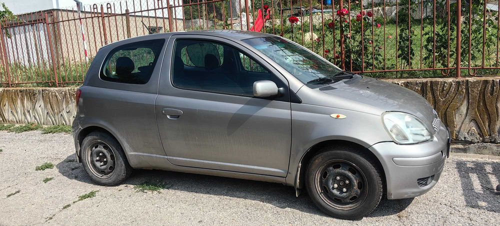 Toyota yaris 2004 1.0 vvt i 65 ph