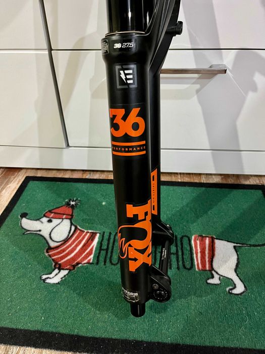 Вилка Fox 36 Performance Elite