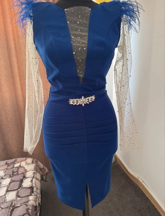 Vand rochie noua cu eticheta M/38