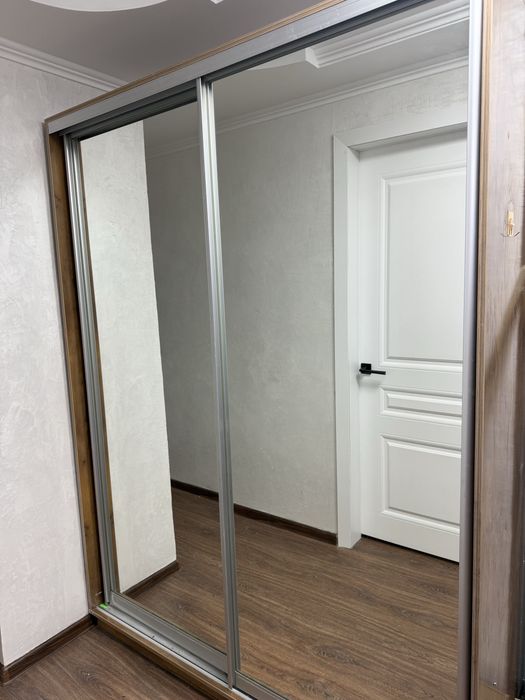 Прихожка и купе шкаф продам срочно