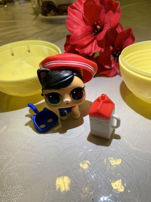 LOL Pets игрушка