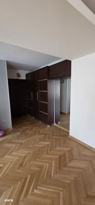 3 camere, Central, stradal