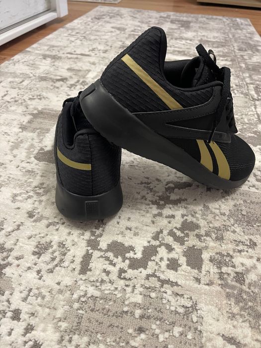 Reebok Маратонки