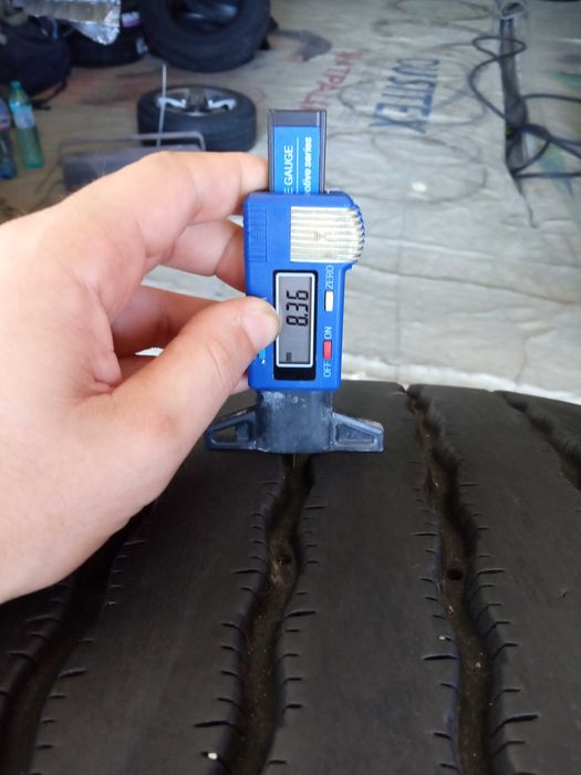 1 тежкотоварна гума 305/70R19.5 Michelin XZE2+ 147/145M M+S Germany