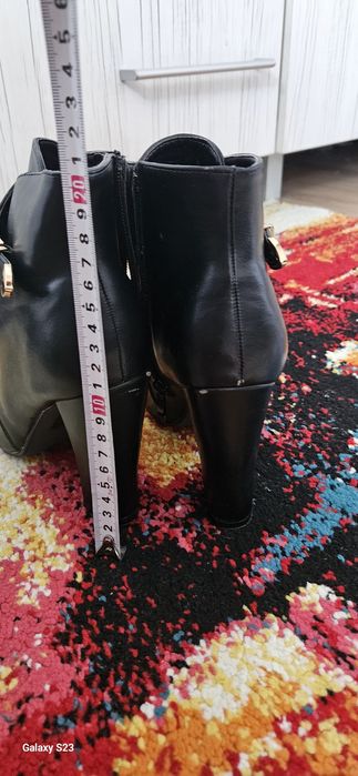 Ghete dama, marime 38