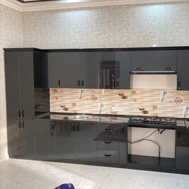 Har xel turdagi Kuxini mebellar