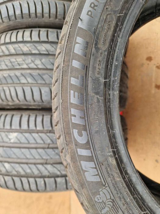 4 Michelin R17 225/45 Летни гуми  DOT1418