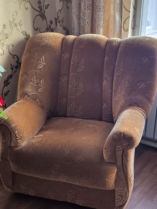 ПРОДАМ диван четверка