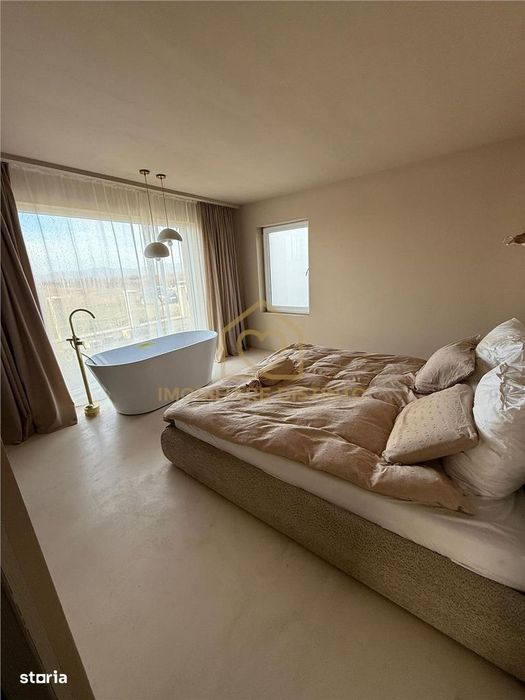 Casa deosebita cu 3 camere 7,5 ari
