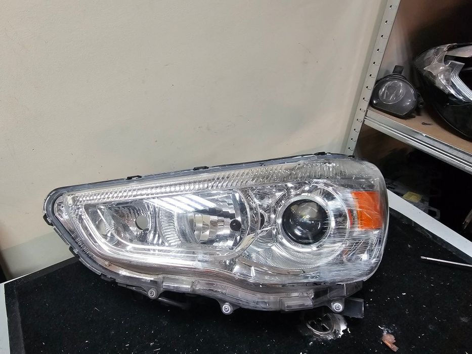 Ляв фар Mitsubishi ASX lqv far мицубиши асх