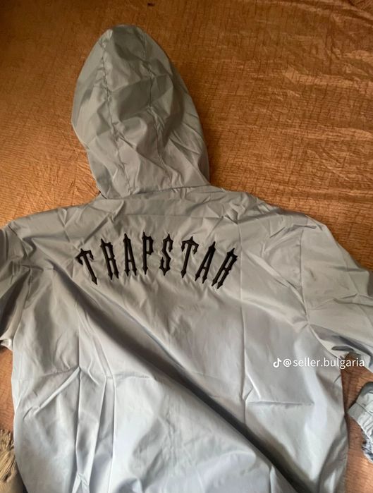 Trapstar ветровка нова!
