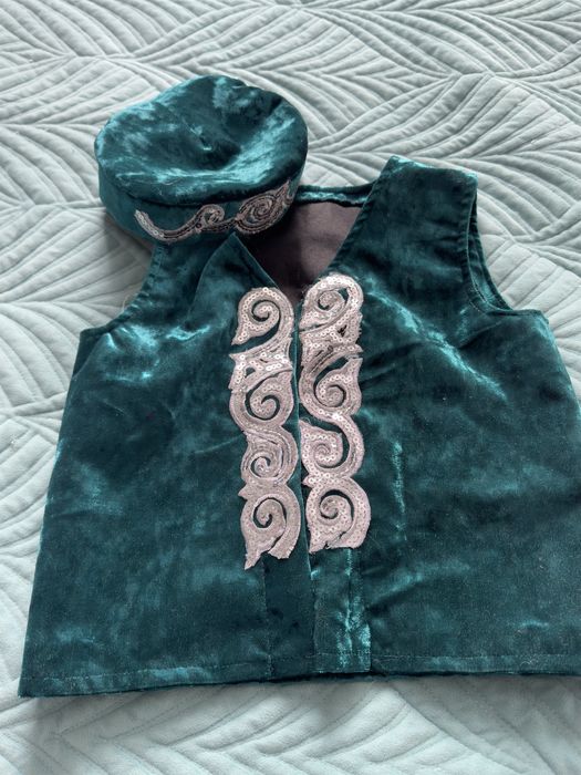 Национальный жилет