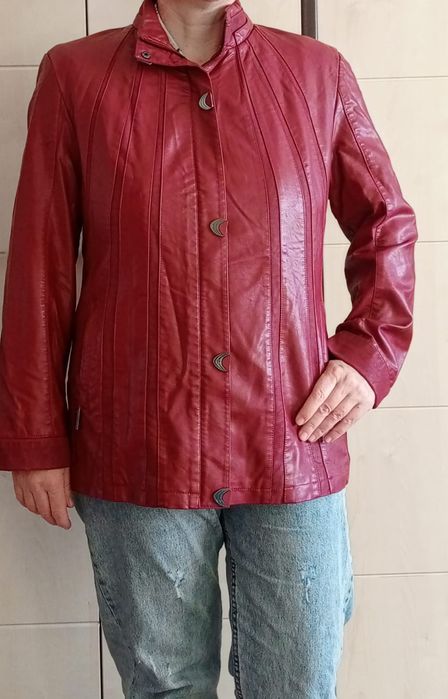 Куртки осенние..