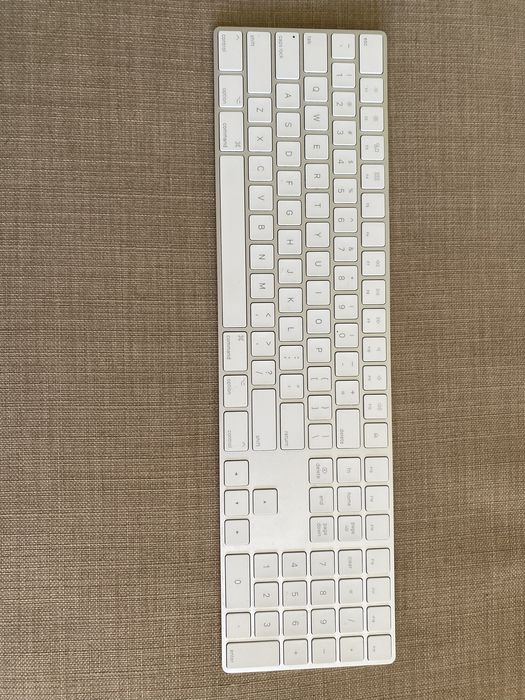 Magic keyboard (A1843)