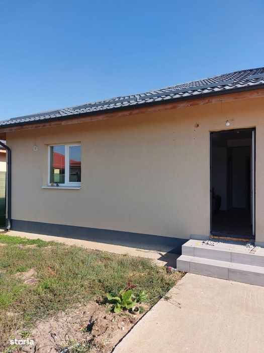 Casa moderna la 800-900 m de STB si 3 km de metrou.FINALIZATA !