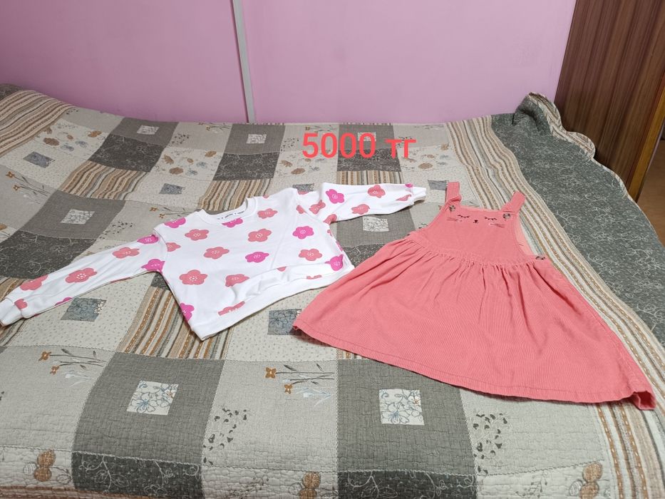 Продам красивые платья  на девочку .