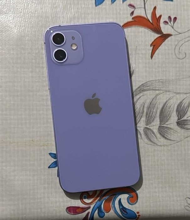 Айфон 12 сатылады жақсы жағдайда