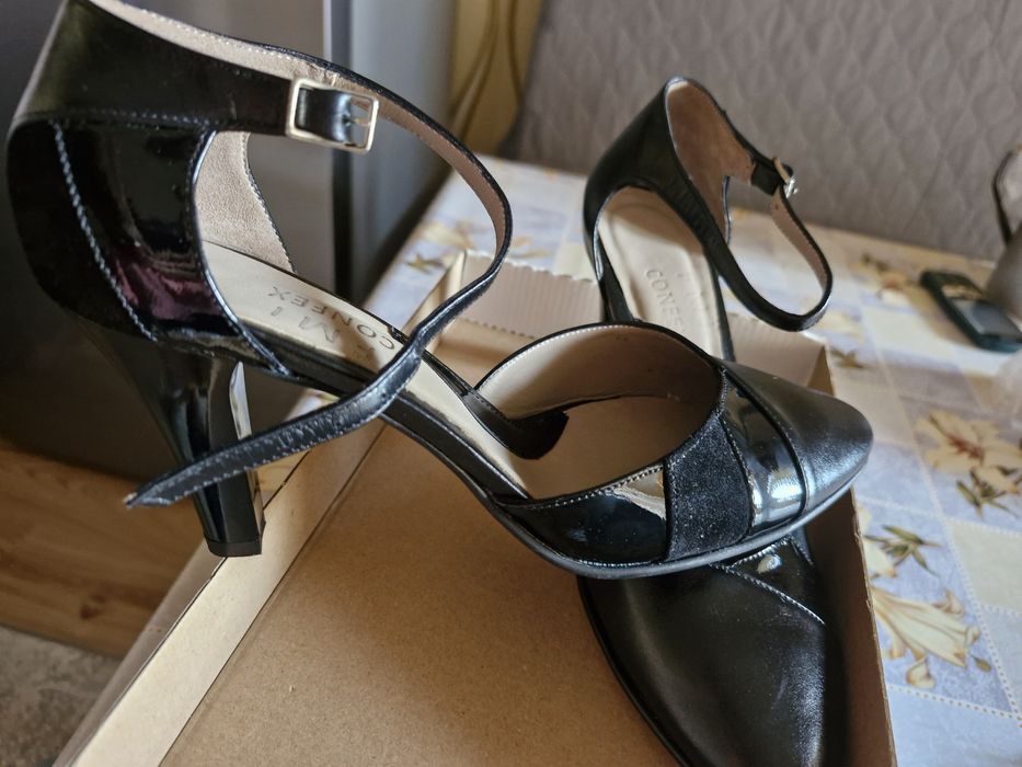 Decupate piele naturala