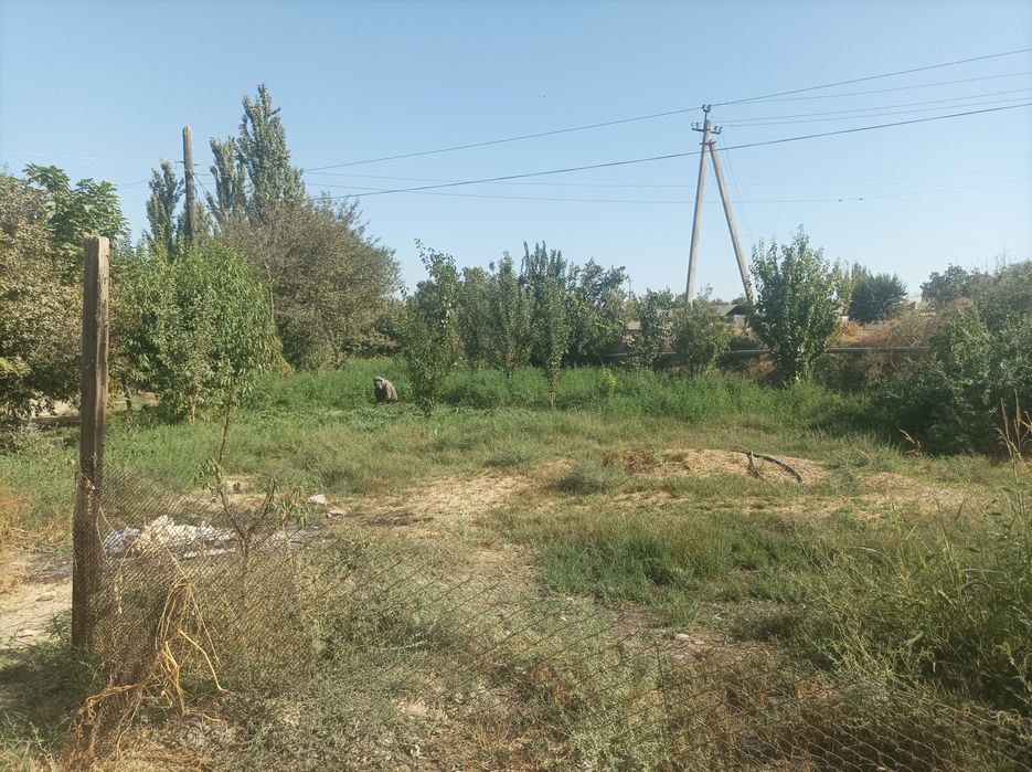 Uy sotiladi  Дом продается