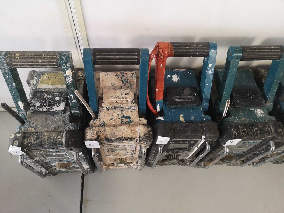 Радио Makita BMR 100 / BMR 102 (solo)